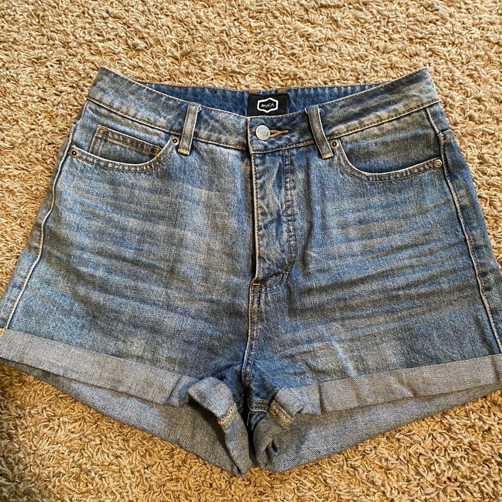 RVCA High wasted Jean shorts size 28